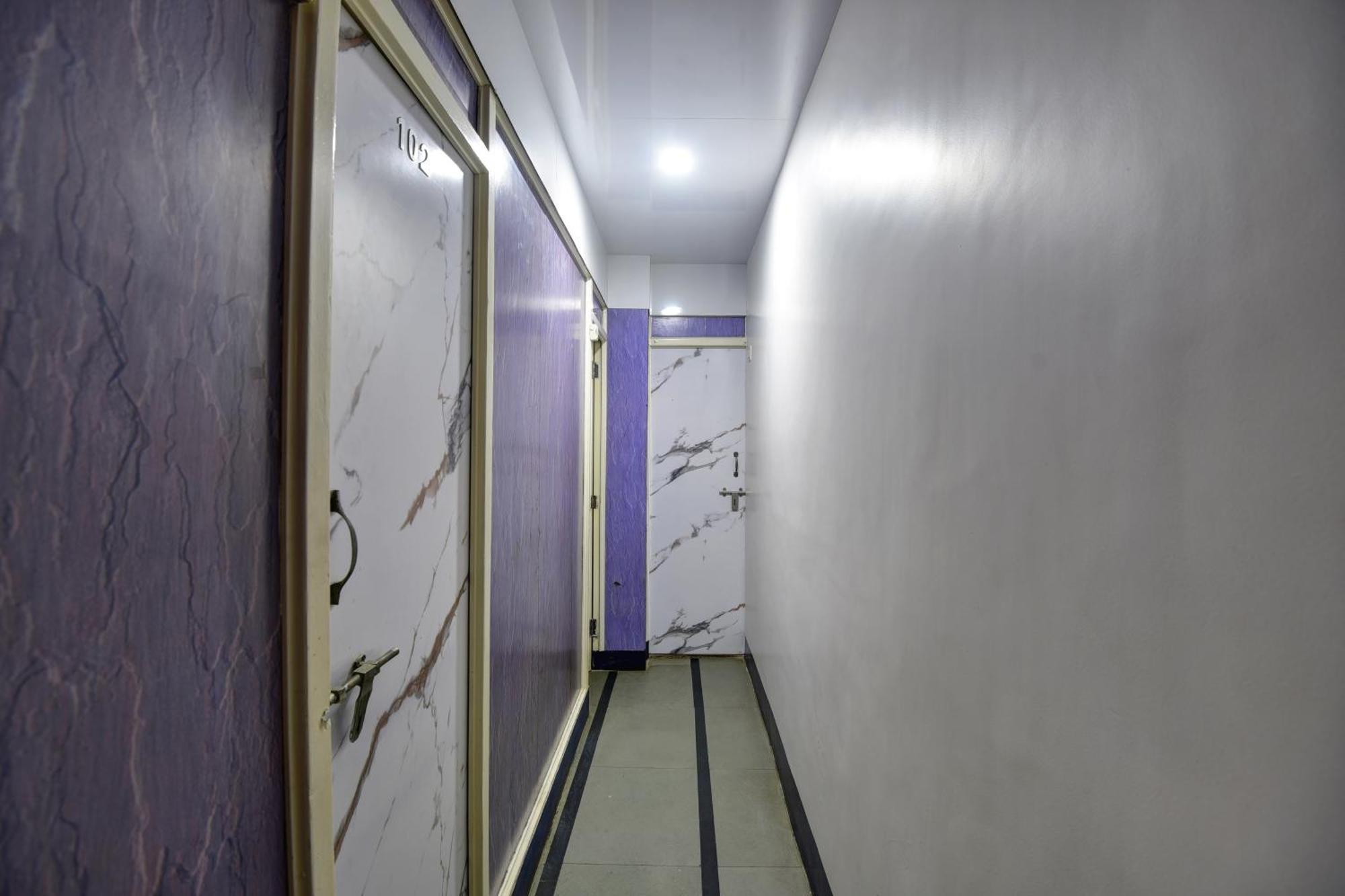 Sun Guest House Мумбай Екстериор снимка