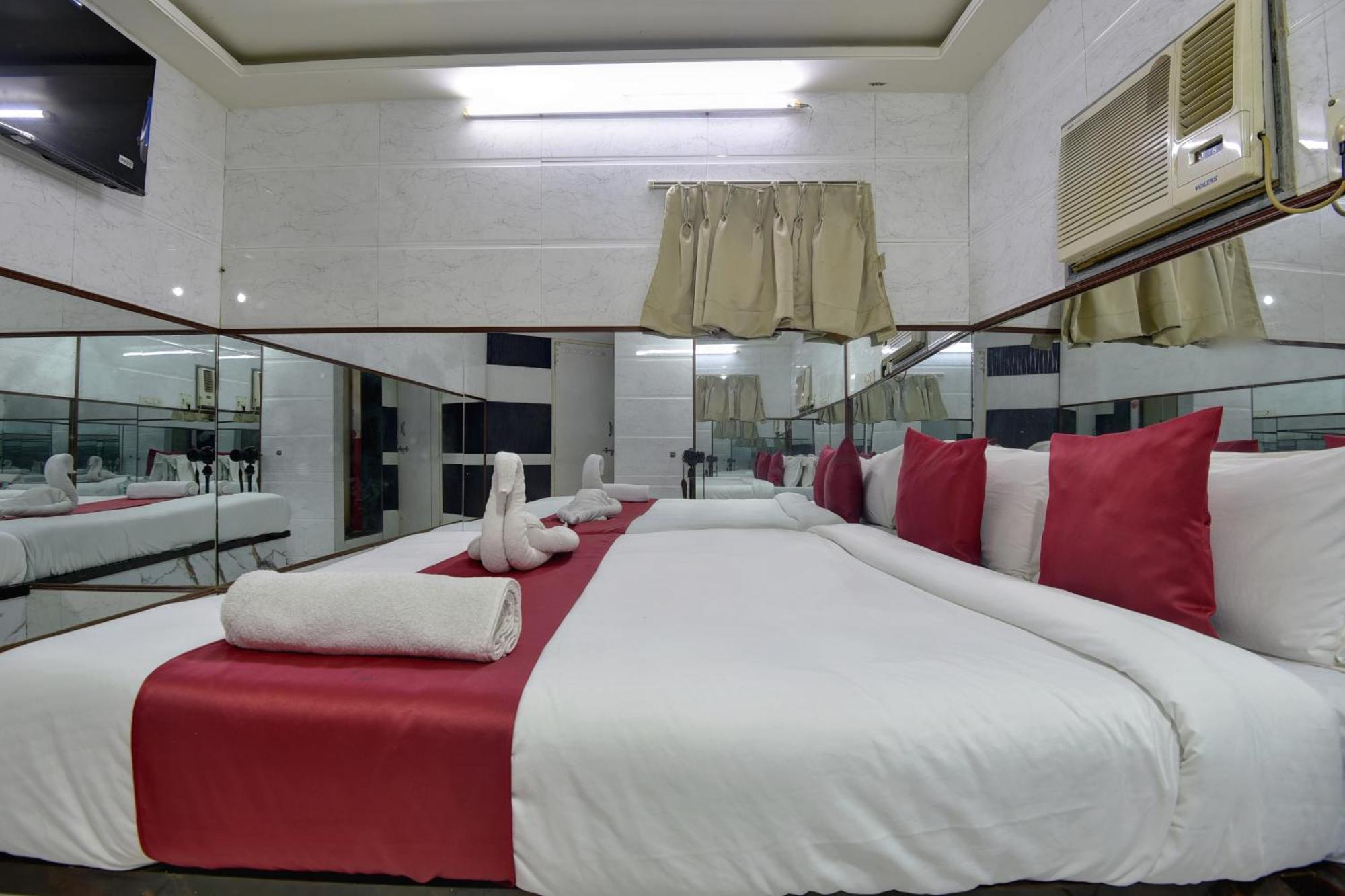 Sun Guest House Мумбай Екстериор снимка