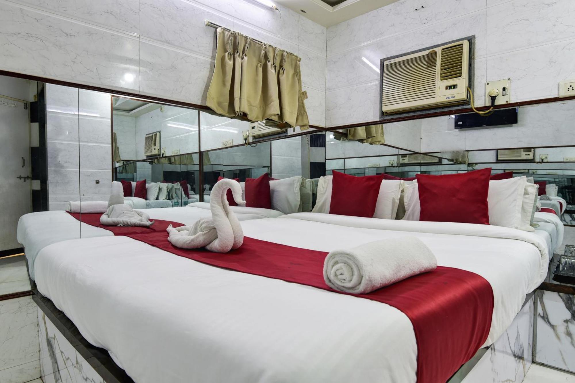 Sun Guest House Мумбай Екстериор снимка